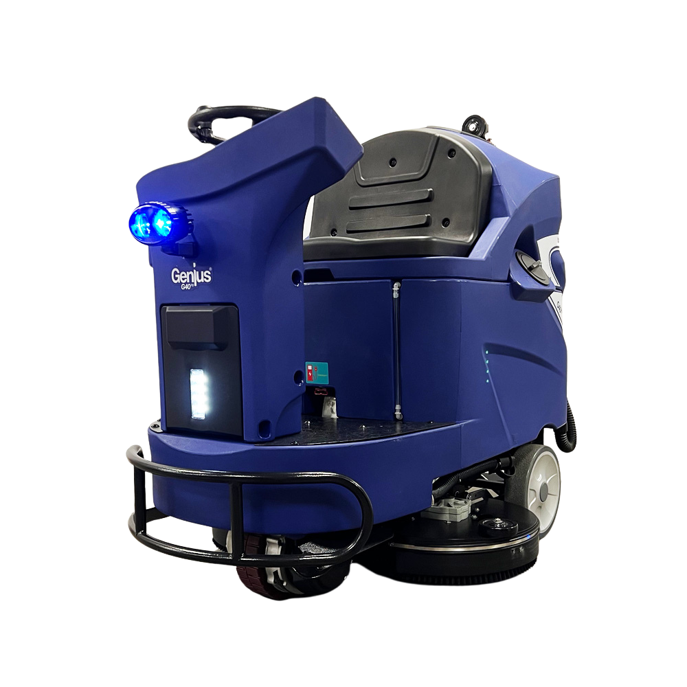 GENIUS G40R RIDE ON SCRUBBER DRYER 38 INCH C/W BATTERY & CHARGER