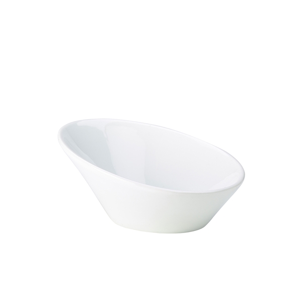 GENWARE | PORCELAIN OVAL SLOPING BOWL 21CM X 6 | 366021